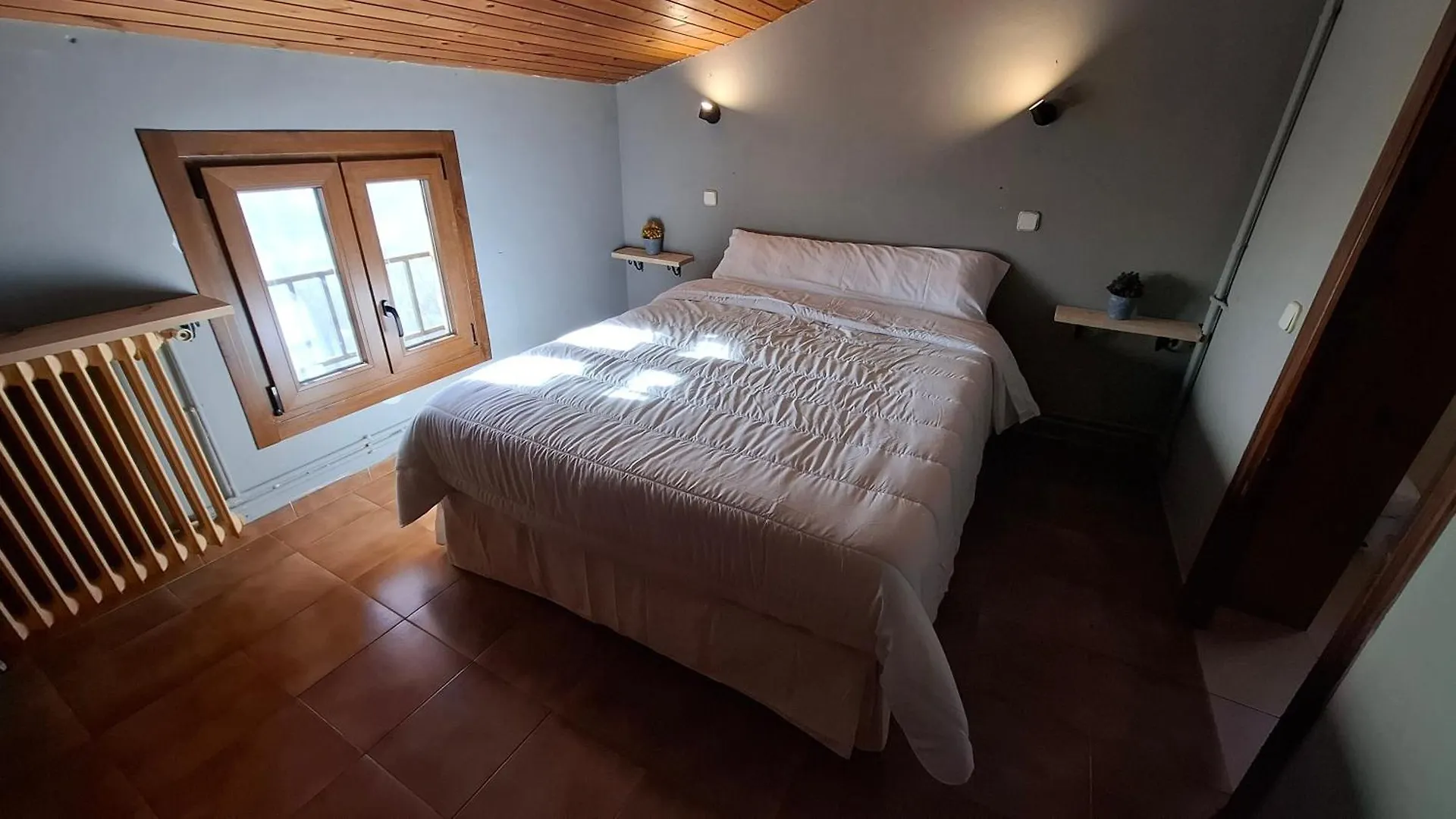 Hostal Casa Pirineus & Deportes De Aventura Baro  0*, Baro (Catalonia) Spain